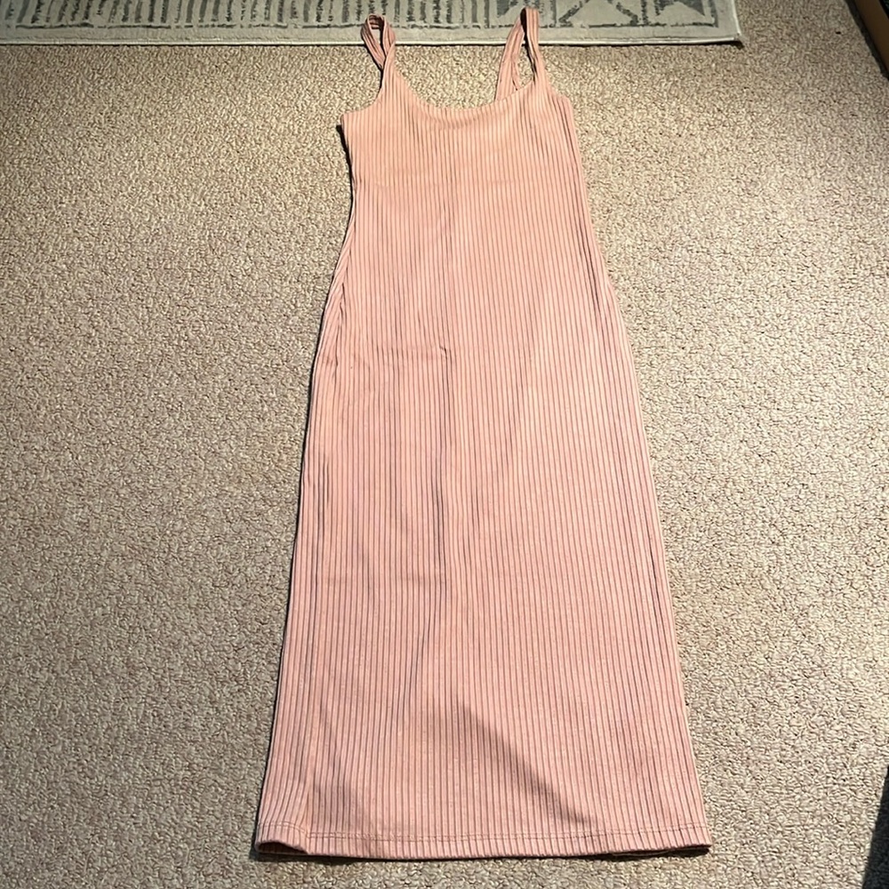 Blush pink ribbed midi dress